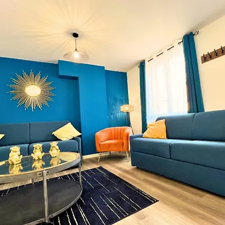 Le Spacieux A Saint-omer - 2 Chambres, Centre Et Gare A Pied, Parking Prive Gratuit 圣奥梅尔