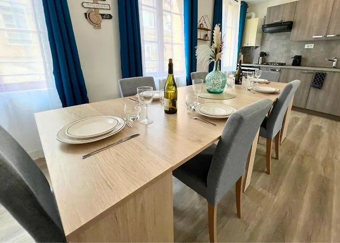 公寓 Le Spacieux A Saint-omer - 2 Chambres, Centre Et Gare A Pied, Parking Prive Gratuit
