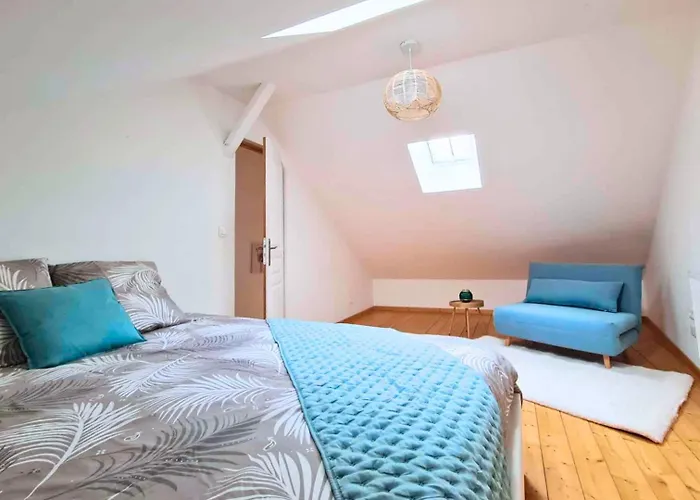 Le Spacieux A Saint-omer - 2 Chambres, Centre Et Gare A Pied, Parking Prive Gratuit 圣奥梅尔