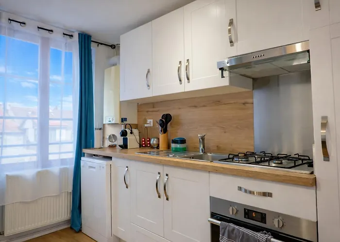 Le Spacieux A Saint-omer - 2 Chambres, Centre Et Gare A Pied, Parking Prive Gratuit 公寓 圣奥梅尔
